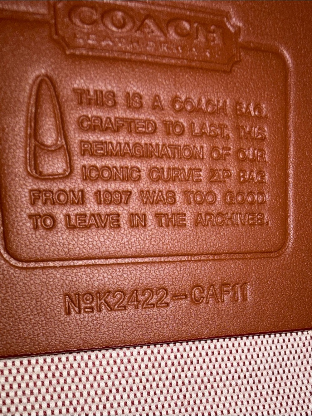 NWOT Coach Curve Zip Reedition in Ruby - Picture 7 of 7